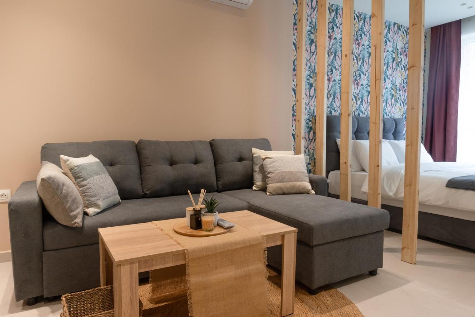 Monastiraki Urban Apartment *