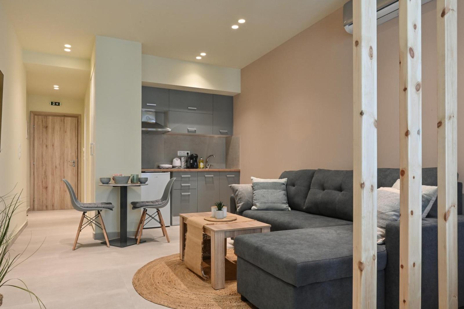 Monastiraki Urban Apartment